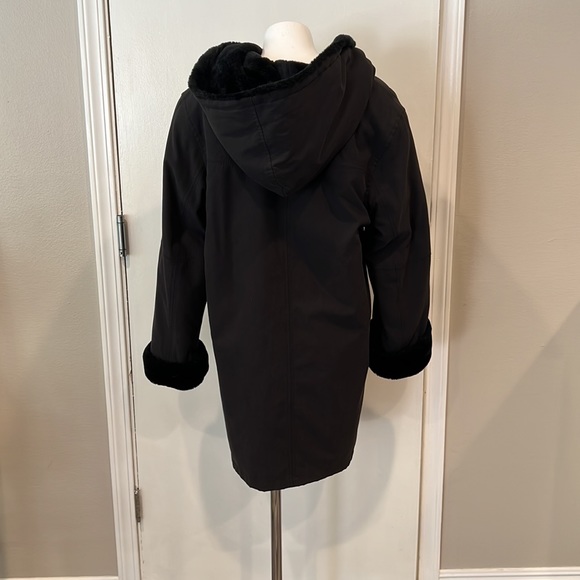 Jacket - Picture 7 of 9